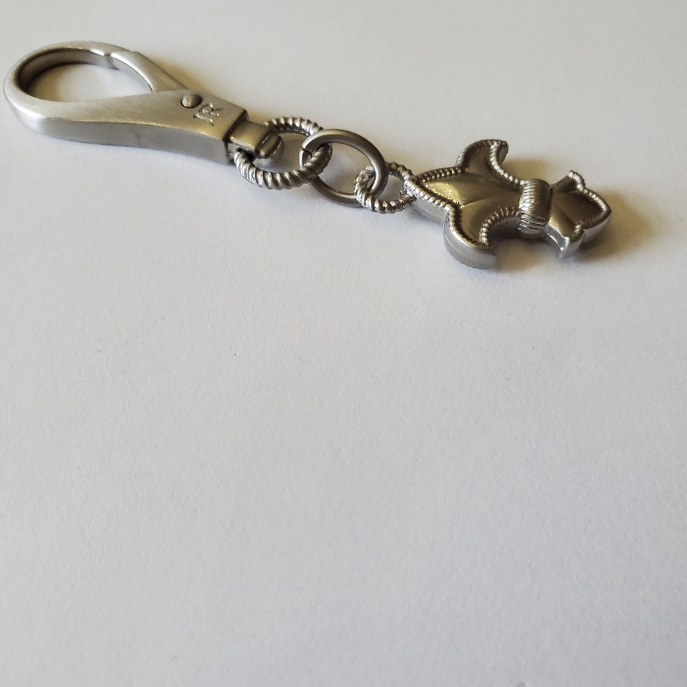 Judith Ripka Silver Fleur-de-Lis Keychain - Picture 2 of 3